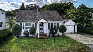 42 8th Ave, Woonsocket, RI 02895 - photo 2