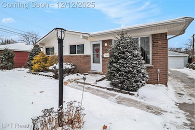 2160 Malvina St, Lincoln Park, MI 48146 - photo 3