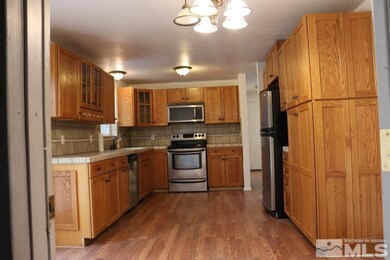 1981 Case St, Winnemucca, NV 89445 - photo 3