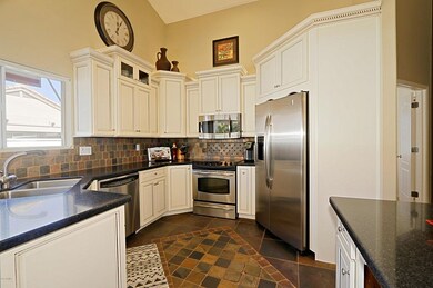 Kitchen 3