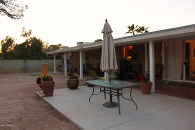 LOVELY BACK PATIO AREA