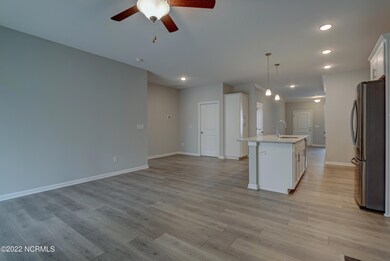 4409 Finch Ln, Wilmington, NC 28409 - photo 6