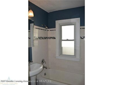1819 Fletcher St, Lansing, MI 48910 - photo 4