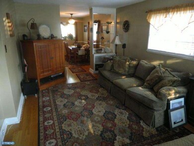23 W Garrison Rd, Brookhaven, PA 19015 - photo 7