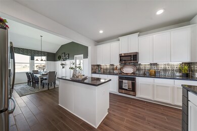 1850 Kenley Way, Alvin, TX 77511 - photo 5