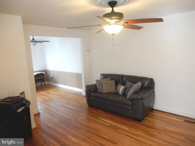 408 Xenia St SE, Washington, DC 20032 - photo 4