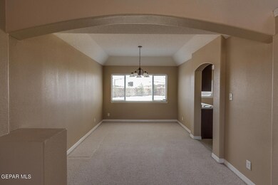 501 Paseo de Fe Cir, El Paso, TX 79928 - photo 5
