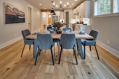 1360 NW Ochoa Dr, Bend, OR 97703 - photo 4