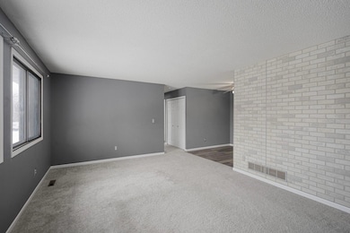 6608 83rd Cir N, Brooklyn Park, MN 55443 - photo 2