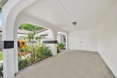 5710 Parkwalk Cir E, Boynton Beach, FL 33472 - photo 4