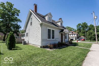 223 W Carter St, Plainfield, IN 46168 - photo 4