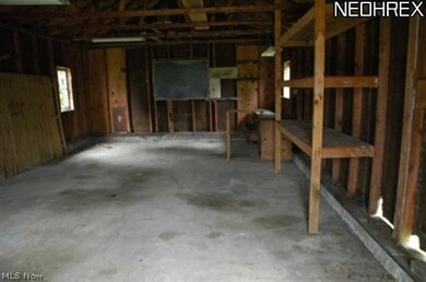 42 E Satin St, Jefferson, OH 44047 - photo 3