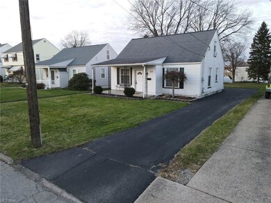 203 Creed St, Struthers, OH 44471 - photo 3