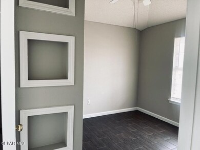 14300 Puentecillas Dr, Horizon City, TX 79928 - photo 5