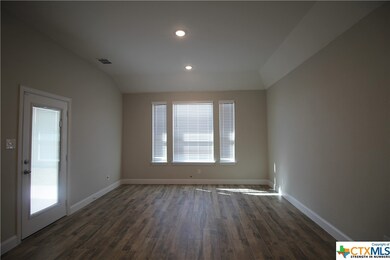 1331 Gruene Rd, New Braunfels, TX 78130 - photo 5