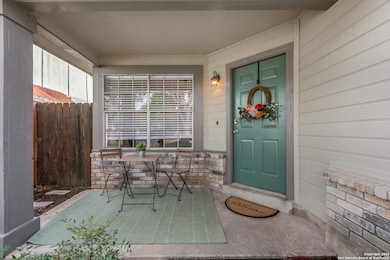 10052 Woodtrail, San Antonio, TX 78250 - photo 2