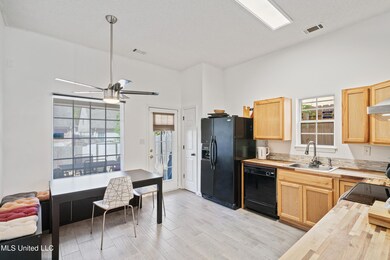 911 Stixx Ln, Cordova, TN 38018 - photo 7