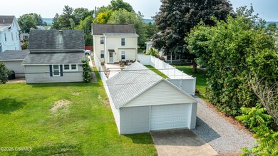 221 Charles St, Berwick, PA 18603 - photo 5