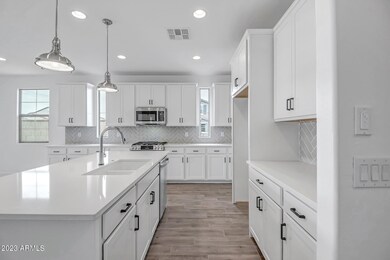 ENC 90 Kitchen 1