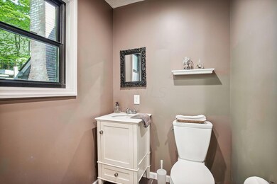 5-web-or-mls-631-sycamore-pl