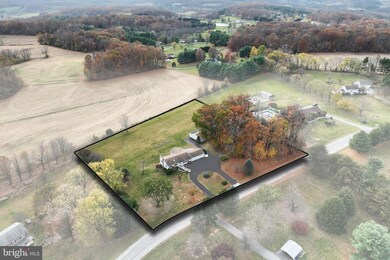 5125 Pine View Dr, Glen Rock, PA 17327 - photo 7