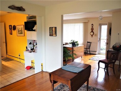 3303 Thomas St, Whitehall, PA 18052 - photo 6