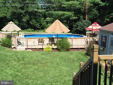 3131 Stoudts Ferry Bridge Rd, Reading, PA 19605 - photo 7