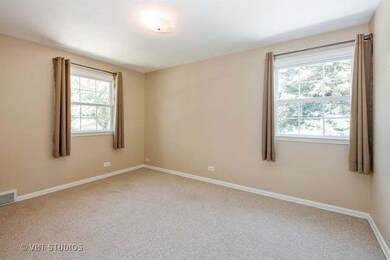 512 Cypress Dr, Naperville, IL 60540 - photo 6