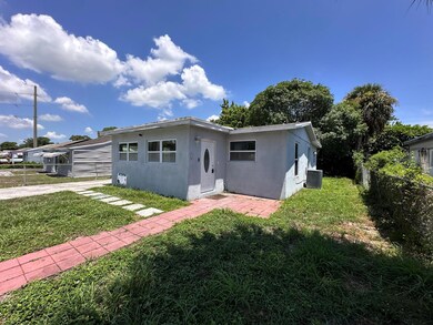 840 W 1st St, Riviera Beach, FL 33404 - photo 2
