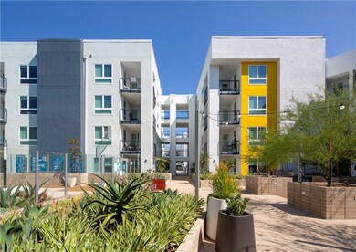 19525 W Nordoff St unit 25-662, Northridge, CA 91324 - photo 7