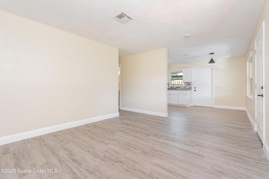 621 S Georgia Ave, Cocoa, FL 32922 - photo 5