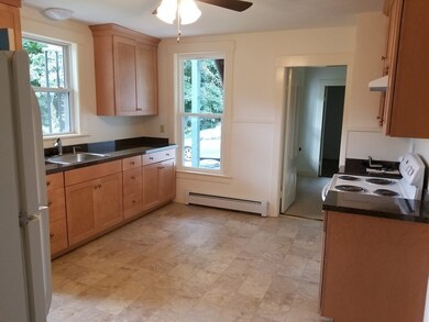 54 Ash St unit 1F, Spencer, MA 01562 - photo 5