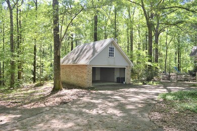 2142 Muddy Springs Rd, Magnolia, MS 39652 - photo 4