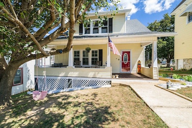 502 3rd St, Shenandoah, VA 22849 - photo 2