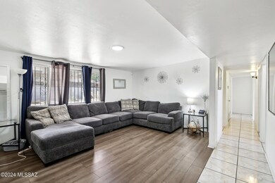 S Hildreth Ave-008