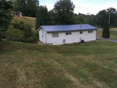 593 Lakeway Rd, Morristown, TN 37814 - photo 7