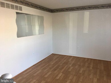 56 King Charles Cir, Rosedale, MD 21237 - photo 3