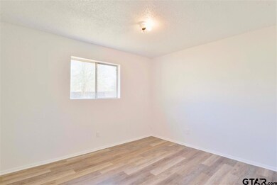 6148 6148 Pine Cone, Tyler, TX 75707 - photo 5