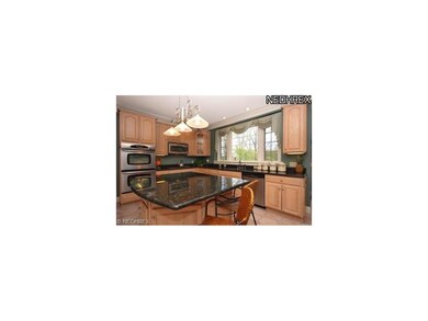 659 E Pioneer Trail, Aurora, OH 44202 - photo 3