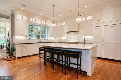 5708 Little Falls Rd, Arlington, VA 22207 - photo 6