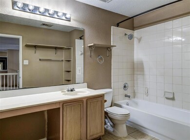 7208 Frost Ln, Denton, TX 76210 - photo 4