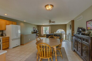 53856 Marshall Dr E, South Bend, IN 46628 - photo 6