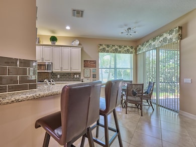 10807 Redlake Isle, Boynton Beach, FL 33473 - photo 7