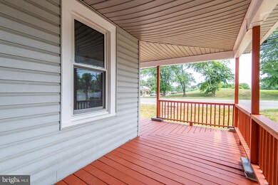 403 Addison Rd S, Capitol Heights, MD 20743 - photo 5