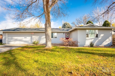 840 W Kinghorn Dr, Nampa, ID 83651 - photo 4