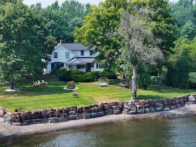 283 N End Rd E, North Hero, VT 05474 - photo 2