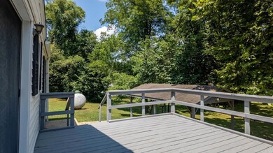 855 Archer Ave, Mammoth Spring, AR 72554 - photo 3