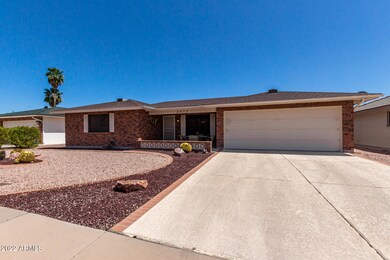 2433 S Tulip, Mesa, AZ 85209 - photo 2