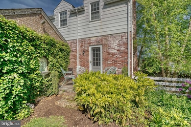 624 Round Oak Rd, Towson, MD 21204 - photo 7