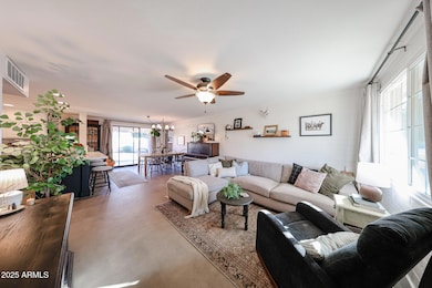 14021 N 37th Place, Phoenix, AZ 85032 - photo 3